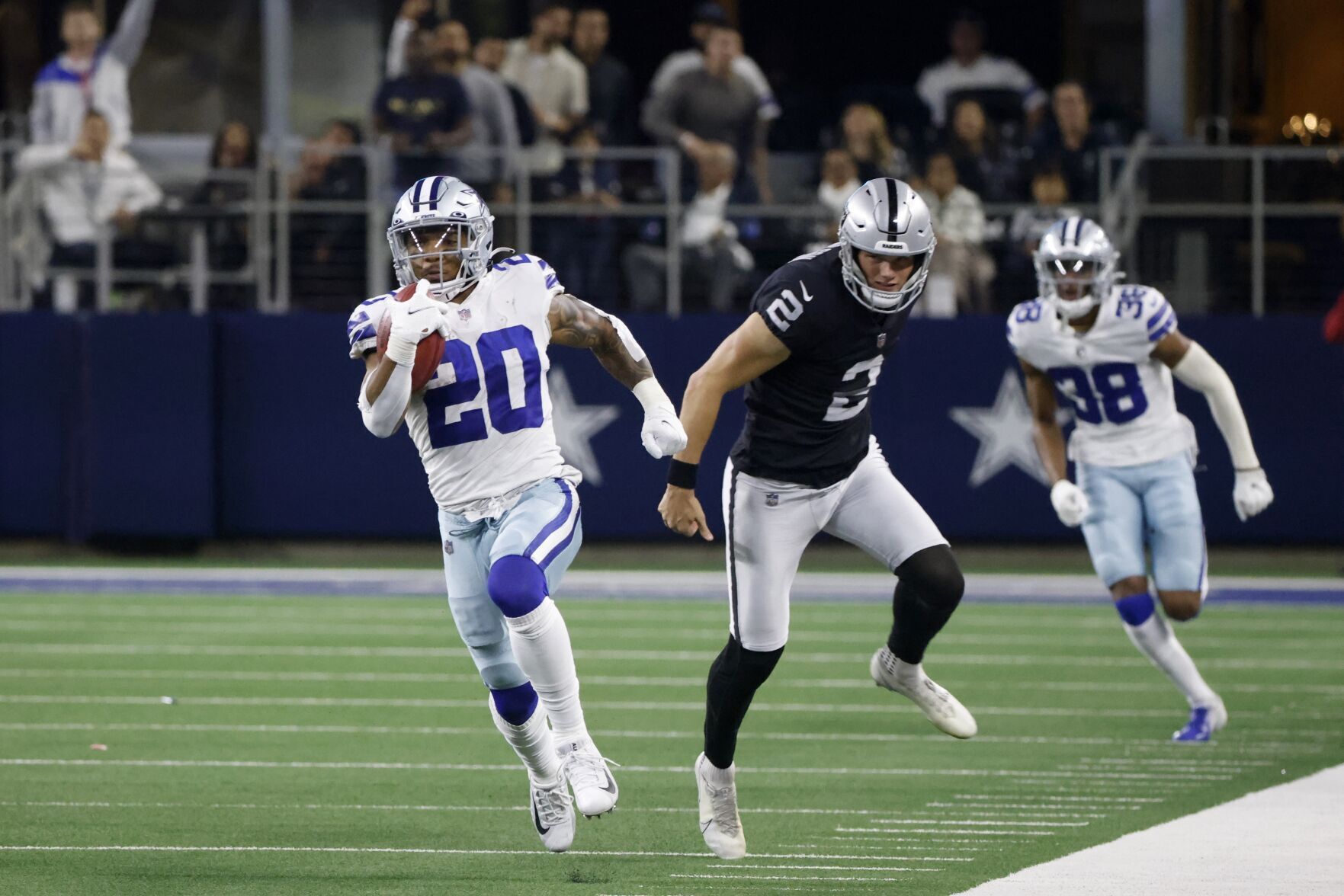 APTOPIX Raiders Cowboys Football